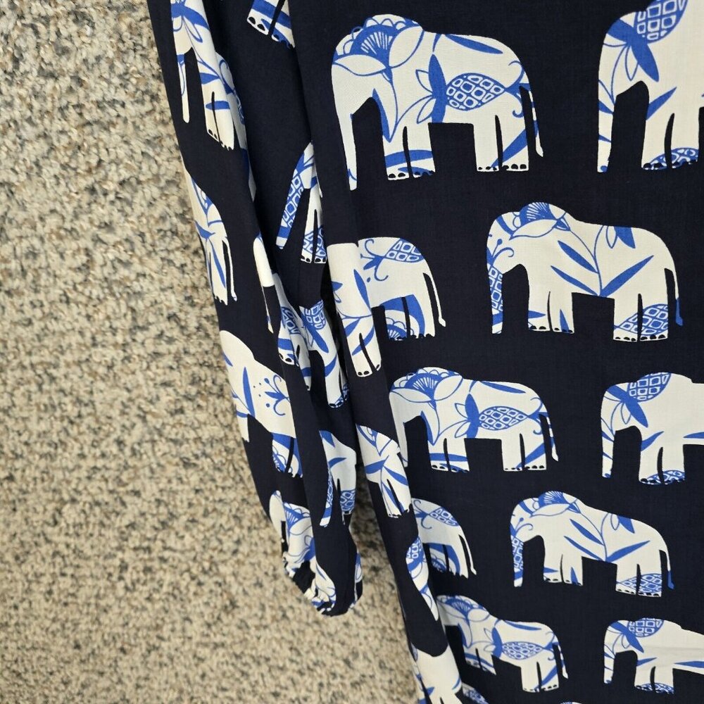 Crown & Ivy Top Womens XS Navy Blue Peasant Blouse Elephant Print Casual Ladies - Picture 3 of 7
